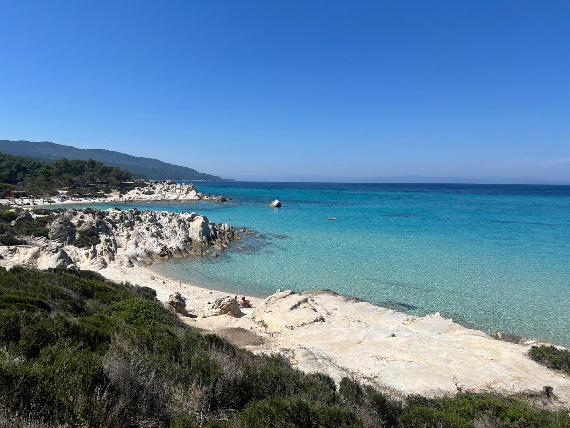 Four Shades Luxury Suites Sarti Exterior foto