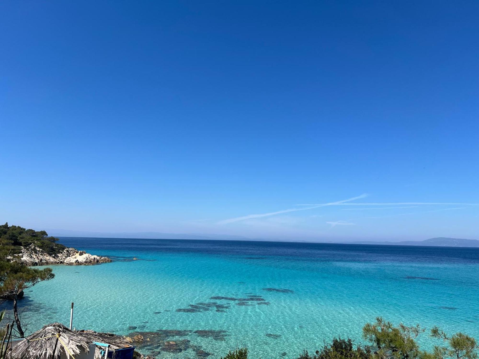 Four Shades Luxury Suites Sarti Exterior foto